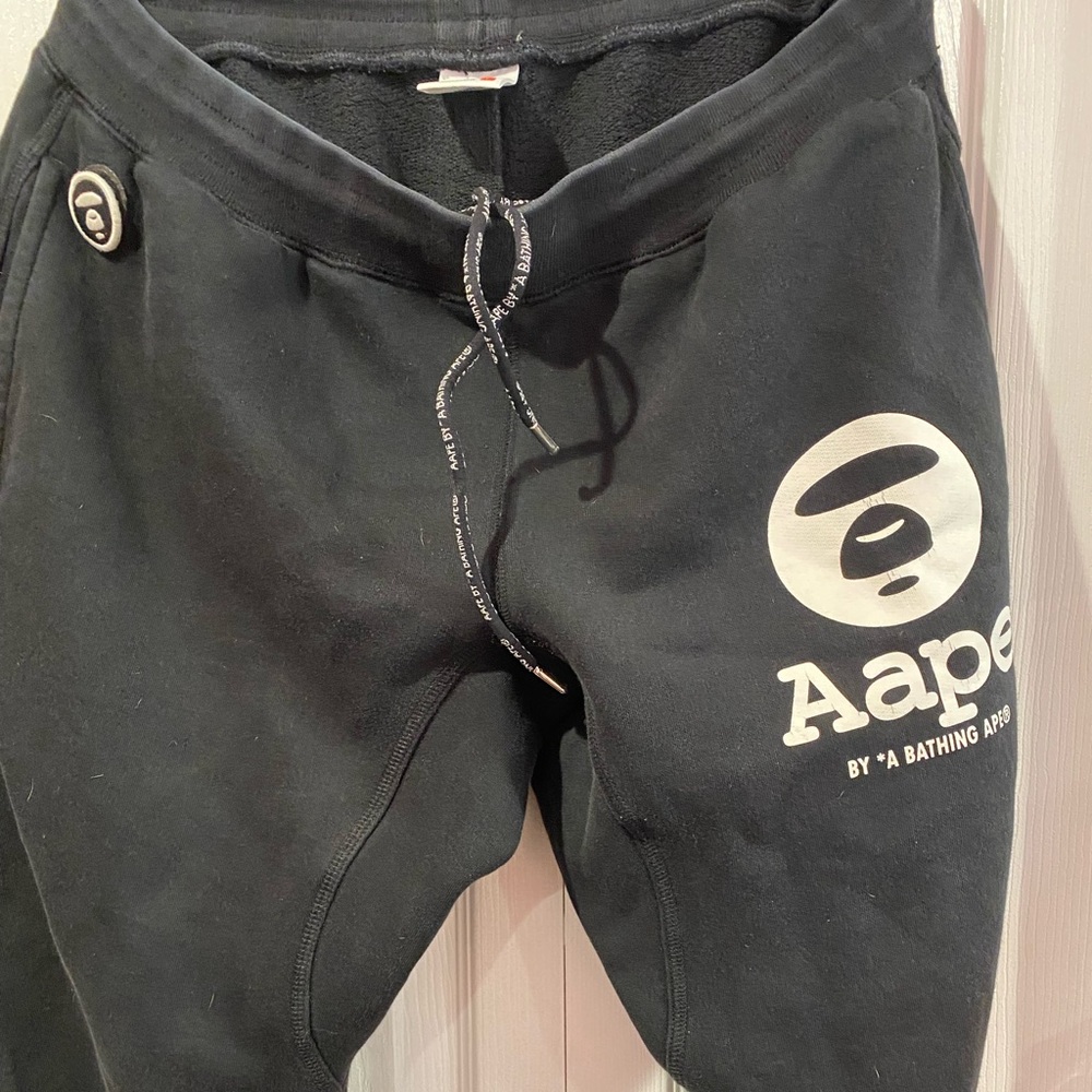 BAPE AAPE BLACK SWEATPANTS SIZE L